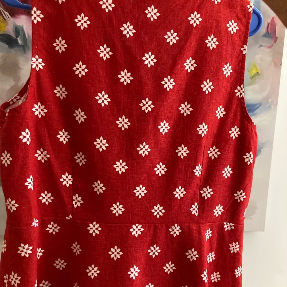Liz Claiborne Red Floral Button-Up Blouse - Picture 2 of 6